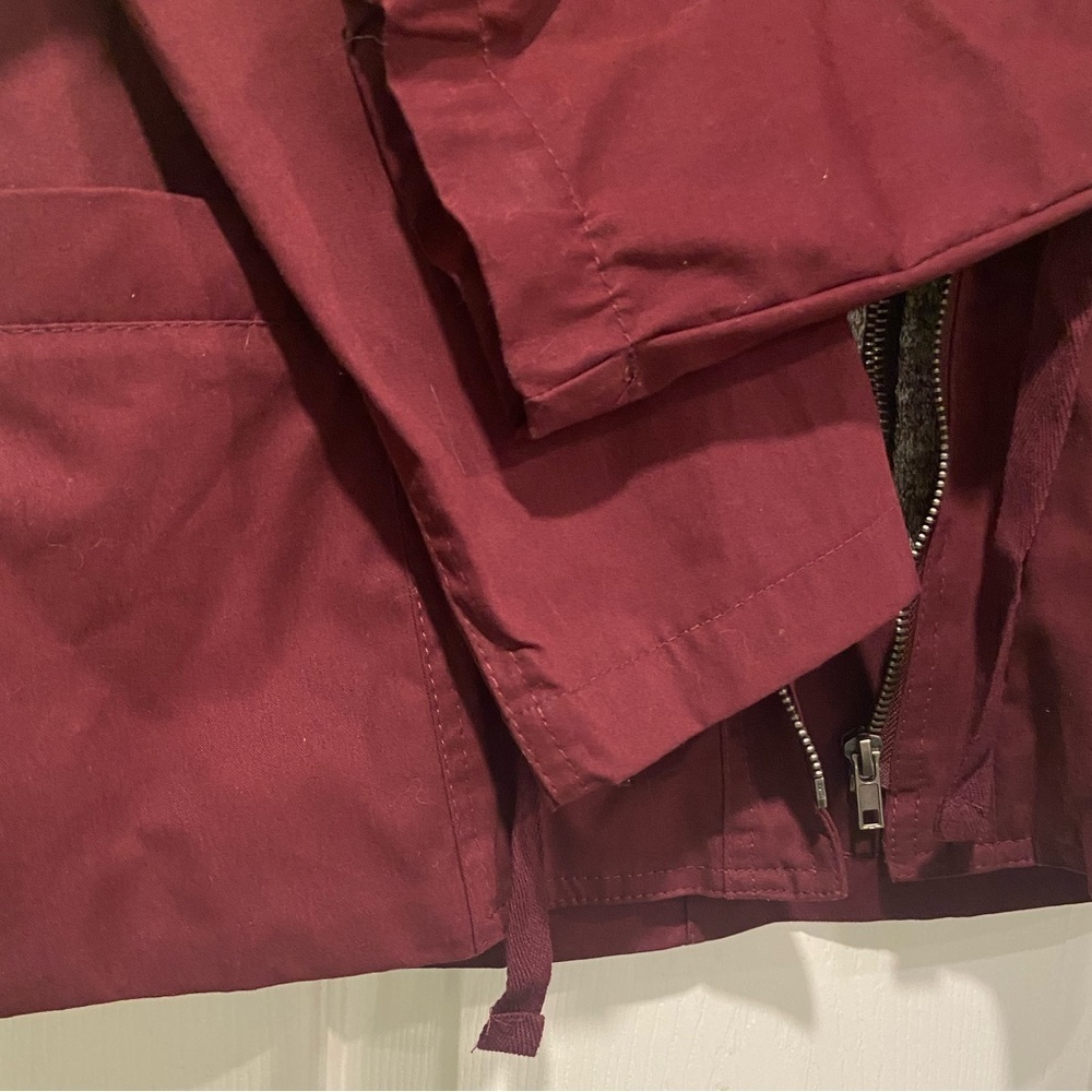 2Sable Size S Burgundy Full Zip Utility Jacket Drawstring Waist Gray Hood Anorak - Picture 8 of 13